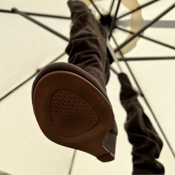 NWOT ~ SLOUCHY OVER THE KNEE BOOTS!! - Picture 10 of 12